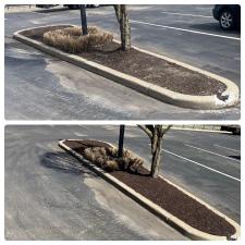 Annual-Commercial-Professional-Mulch-Installation-Performed-in-Chesterfield-MO 3